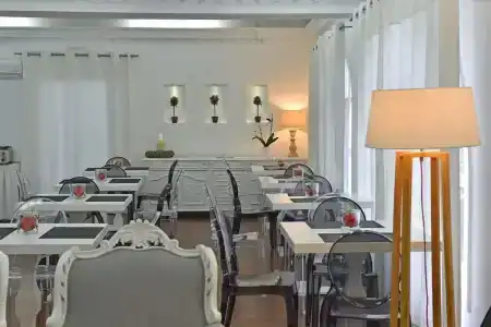 Apollon Boutique - 14