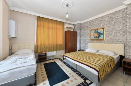 White Palace - 34