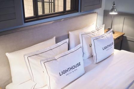 Lighthouse & Spa - 3