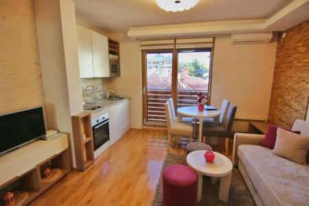 Egoiste - Centar - 35