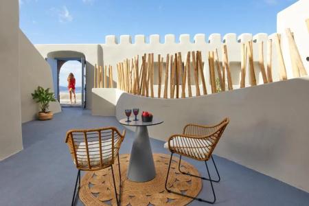 Luna Santorini Suites - 82