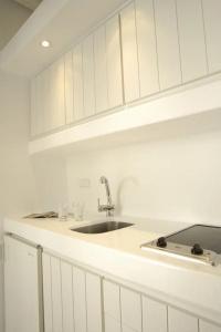 Kapetan Tasos Suites - 8