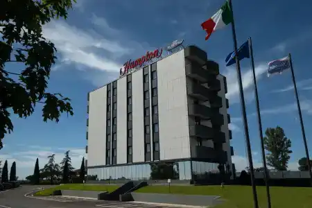 Hampton by Hilton Rome North - 0