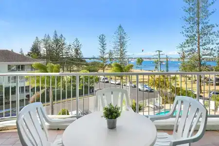 Crystal Bay On The Broadwater - 38