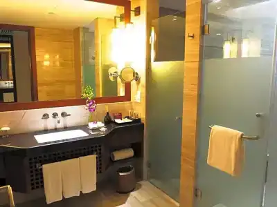 Crowne Plaza Danang - 56