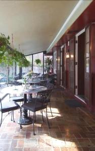 Le Richelieu in the French Quarter - 10