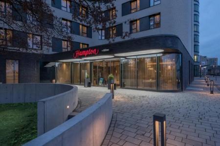 Hampton By Hilton Frankfurt Airport - 21
