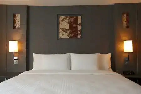Courtyard by Marriott Tokyo Ginza - 6