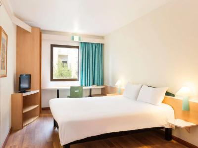 Ibis Zaragoza Centro - 1