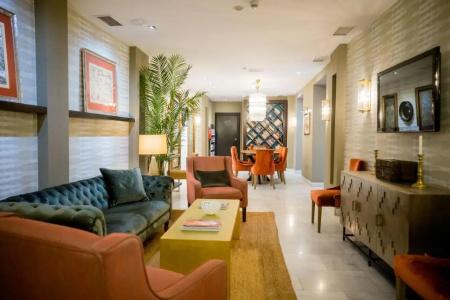 Meninas - Boutique Opera - 1