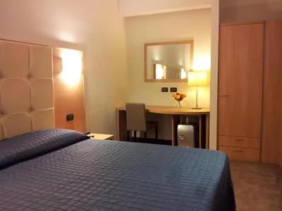 Residenza Cola Di Rienzo - Suite In Rome - 61