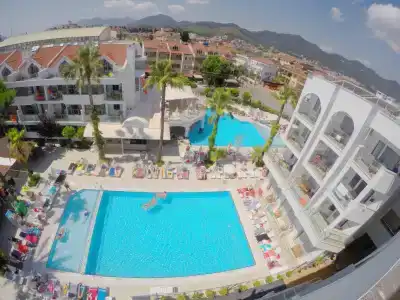 Club Atrium & - 15