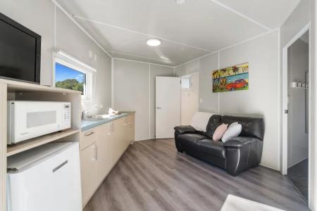 Christchurch Top 10 Holiday Park - 87