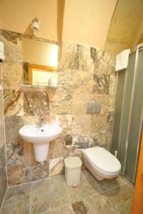 Elvan Cave House - 32