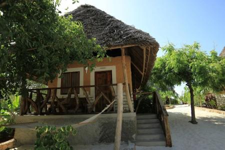 Ujamaa Beach - 40