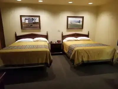 Classic Inn - 5