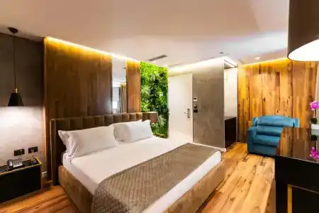 La Suite Boutique - 178