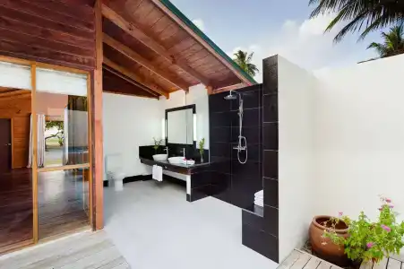 Meeru Island Resort & Spa - 15