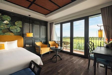 Shining Riverside & Spa - 48