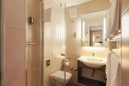 Le Petit Charme-Inn - 6