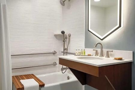 DoubleTree by Hilton Ocean City Oceanfront - 58