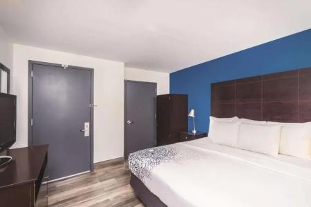 La Quinta by Wyndham Brooklyn Downtown - 35