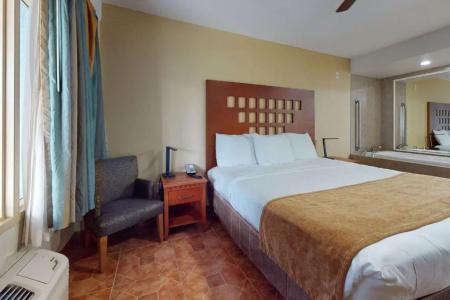 Rodeway Inn & Suites Fort Lauderdale Airport & Cruise Port - 67
