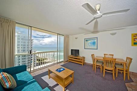 Chateau Beachside - 43