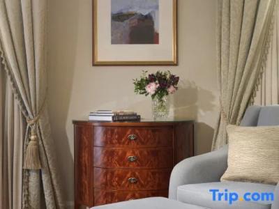 The Shelbourne, Autograph Collection - 82