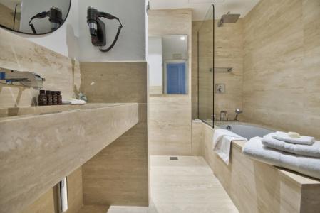 66 Saint Paul's & Spa - 8