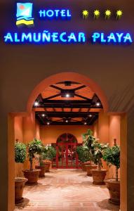 Almuñecar Playa Spa - 8