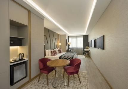 Ramada & Suites by Wyndham Istanbul Sisli - 61