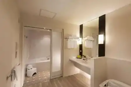 DoubleTree by Hilton Naha Shuri Castle - 46