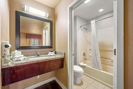 Quality Suites Atlanta Buckhead Village North - 76