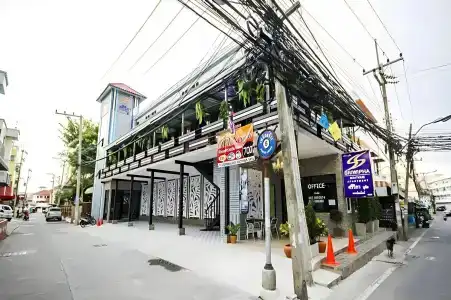 Sriwipha Boutique - 11