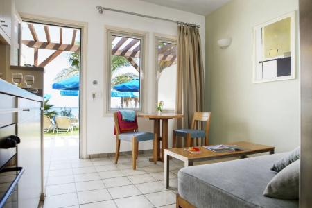 Louis Althea Beach - 13
