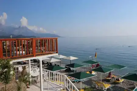 Valeri Beach - 84