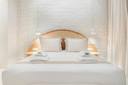 Casa Di Fiori Andros Suites - 43