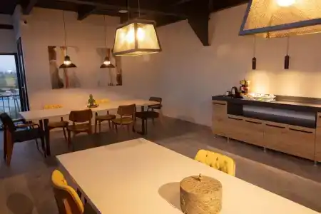 Valent Otel Business - 24