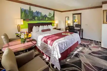 Best Western Plus Yosemite Gateway Inn - 39