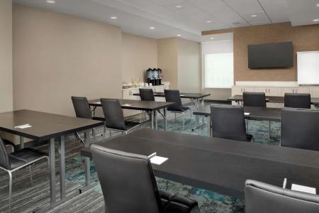 Home2 Suites By Hilton Miami Airport South Blue Lagoon - 15