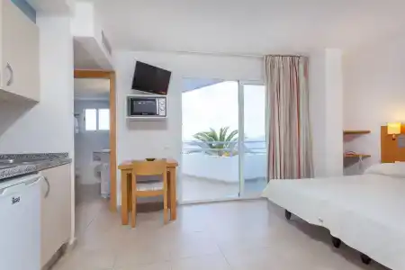Apartamentos Mar y Playa - 5