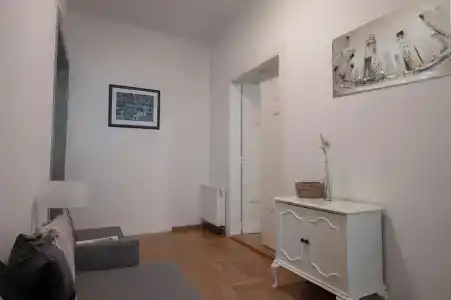 Doma Zagreb - 184