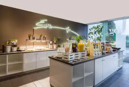 Park Inn by Radisson Frankfurt Airport - 4
