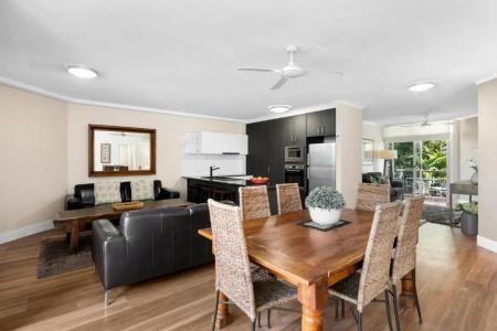 Noosa Tropicana - 42