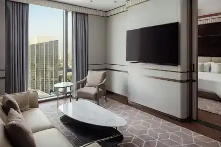 JW Marriott - 42