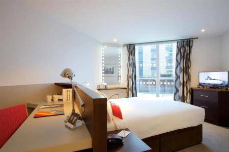 Bermondsey Square - A Bespoke - 42