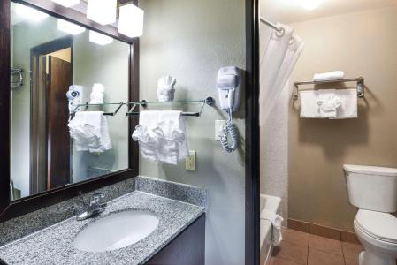 Best Western Mccarran Inn - 9