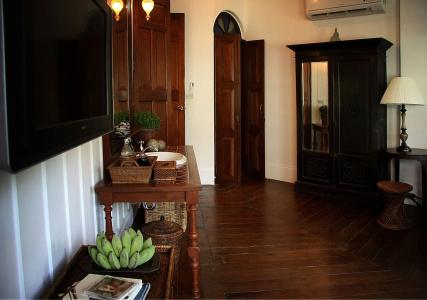 The Bhuthorn Bed & Breakfast - 2