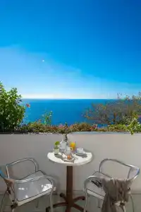 Eden Roc Suites - 51